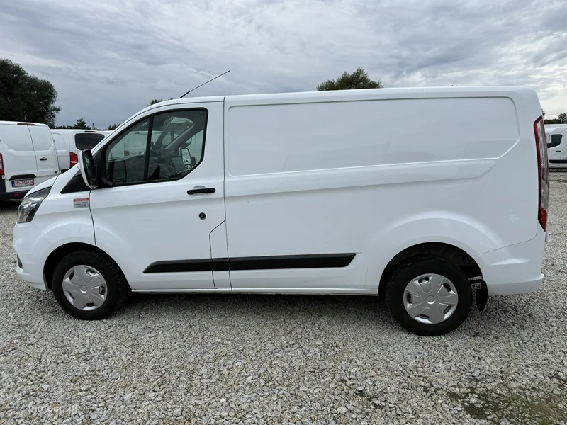Ford Transit Custom 6