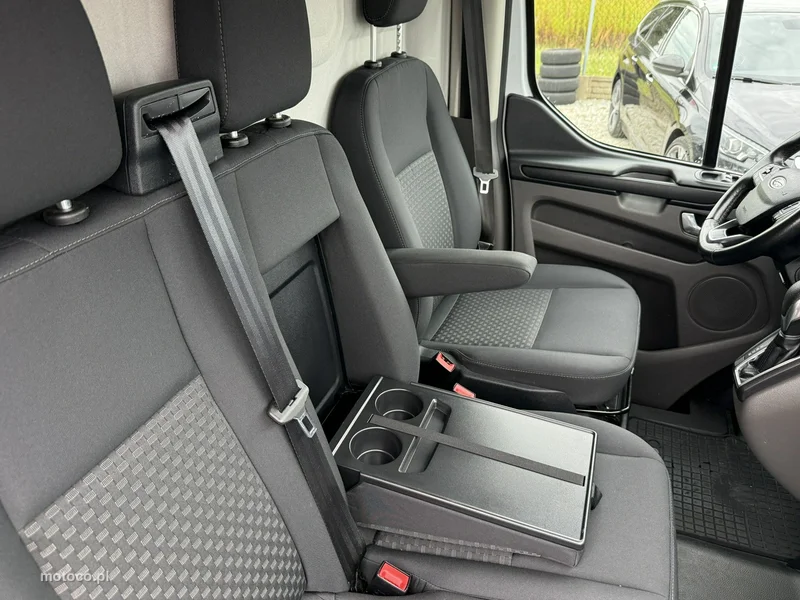 Ford Transit Custom 16