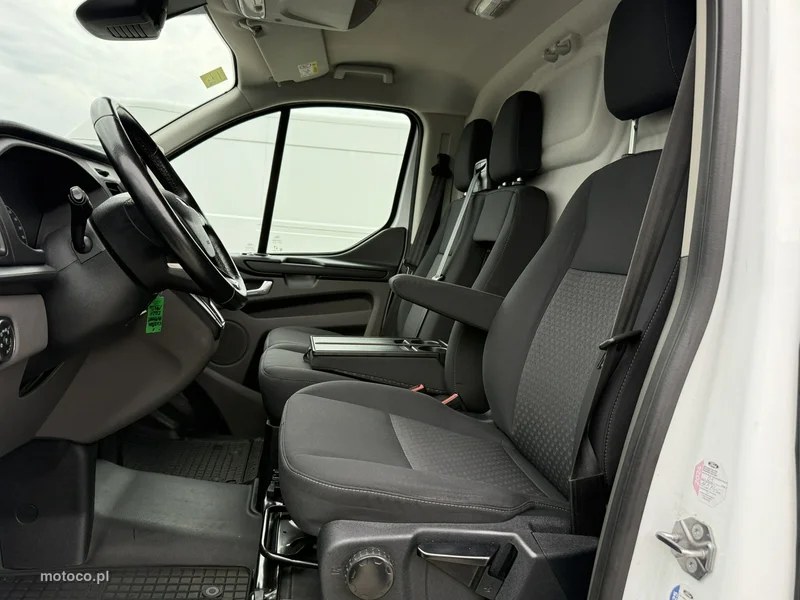 Ford Transit Custom 17