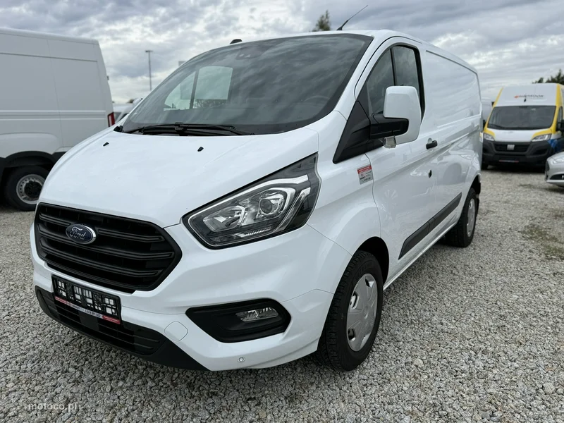 Ford Transit Custom 3