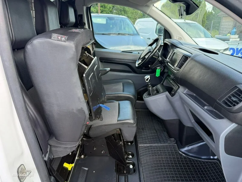 Peugeot Expert 17