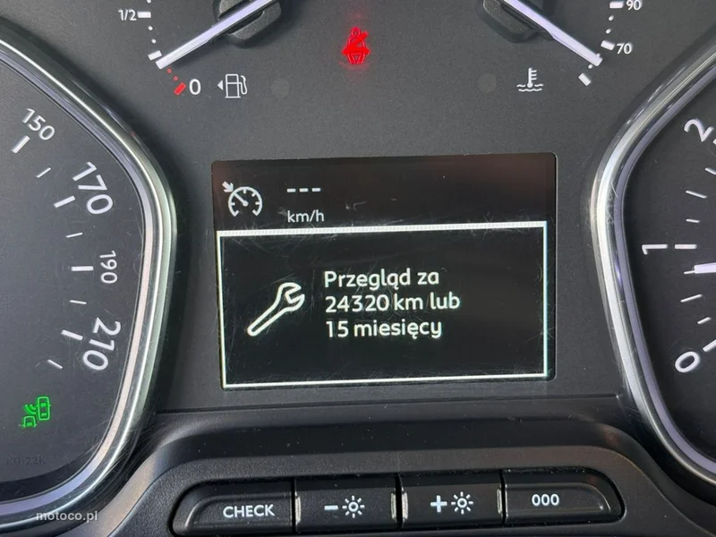 Peugeot Expert 26