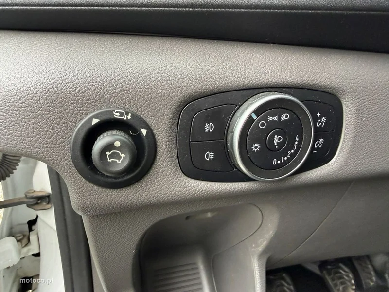 Ford Transit 18