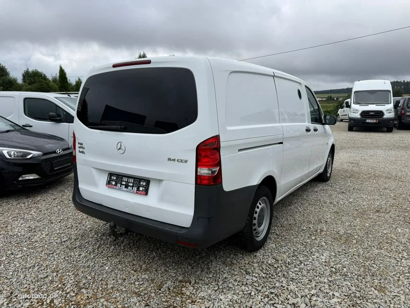 Mercedes-Benz Vito 6