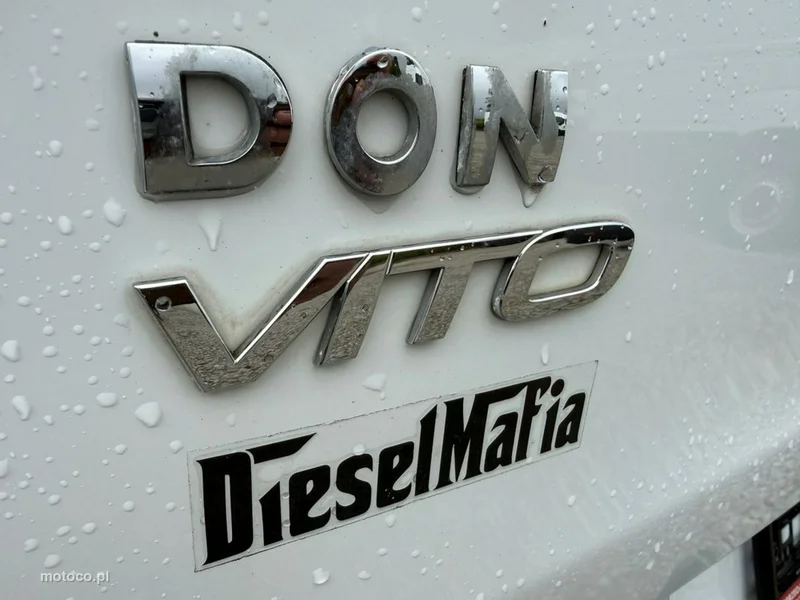 Mercedes-Benz Vito 9