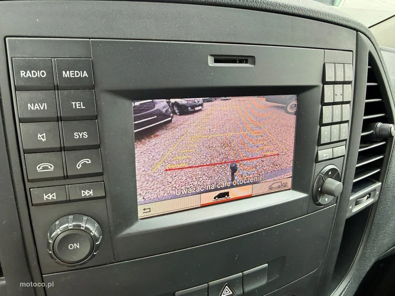 Mercedes-Benz Vito 21