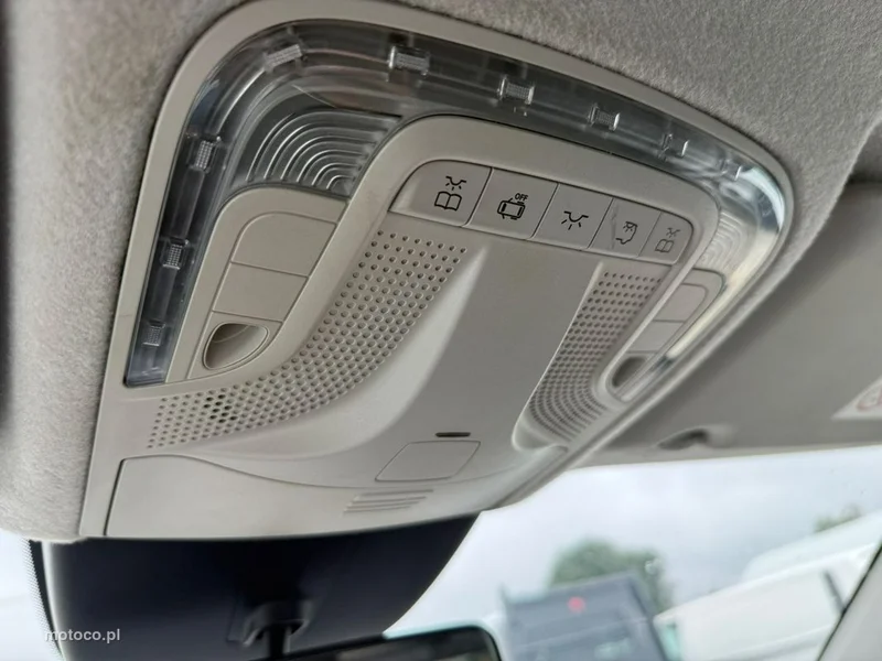 Mercedes-Benz Vito 22