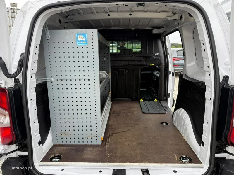 Toyota ProAce 14
