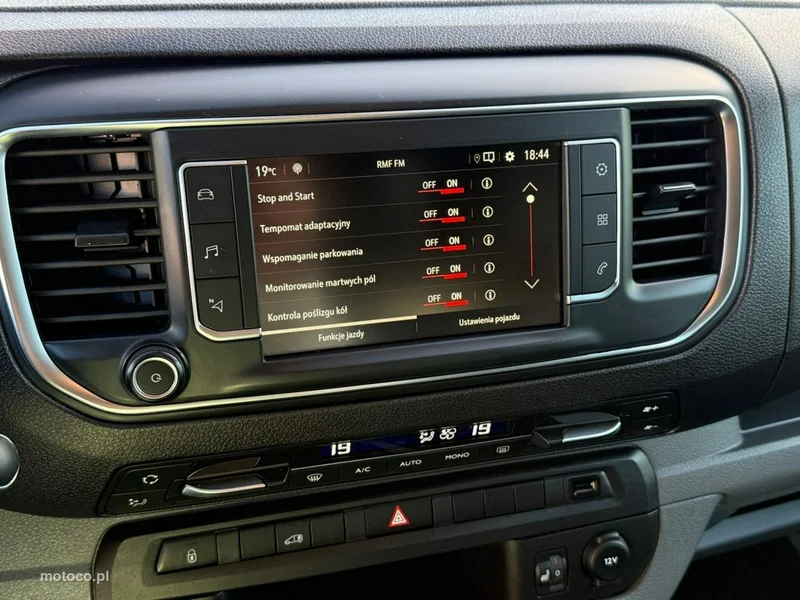 Opel Vivaro 12