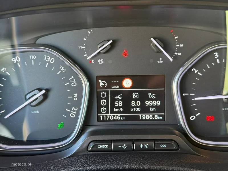 Opel Vivaro 14