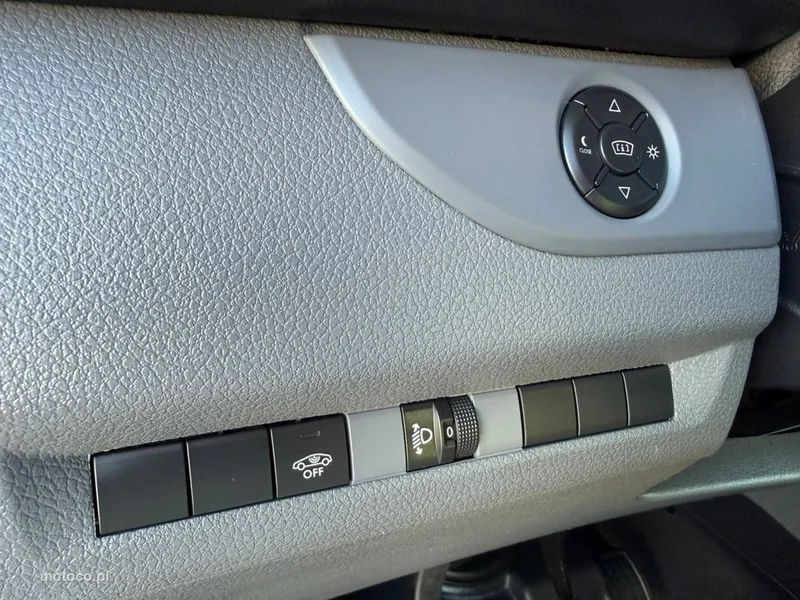 Opel Vivaro 21