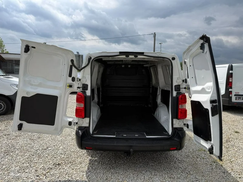 Opel Vivaro 8