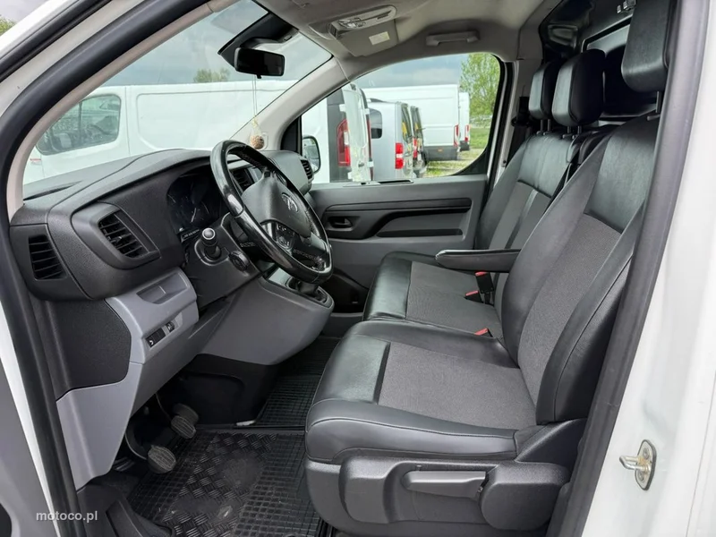 Opel Vivaro 14
