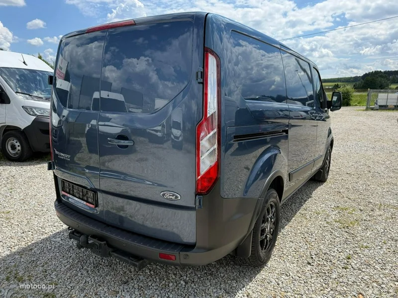 Ford Transit Custom 5