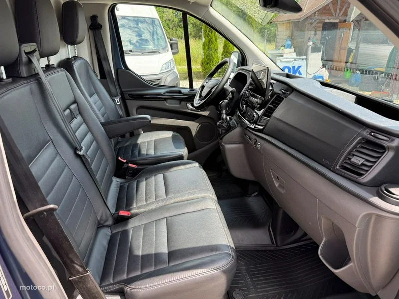 Ford Transit Custom 13