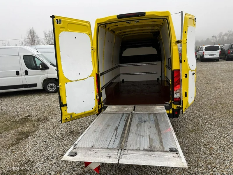 Iveco Daily 35S14 V 9