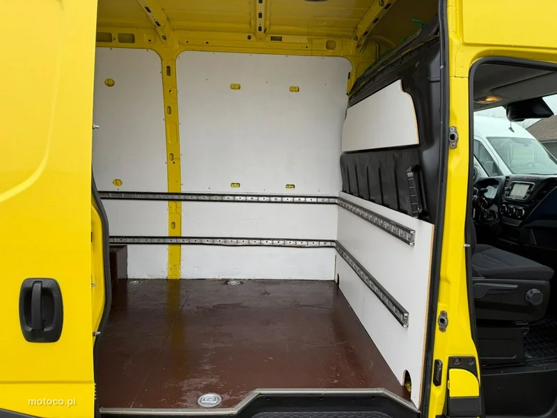 Iveco Daily 35S14 V 11
