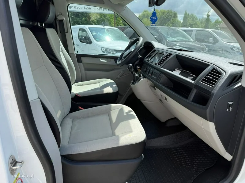Volkswagen Transporter 14