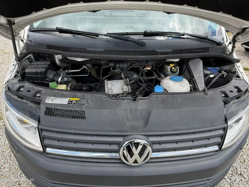 Volkswagen Transporter 22