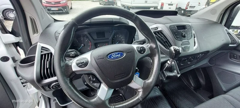 Ford Transit Custom 12