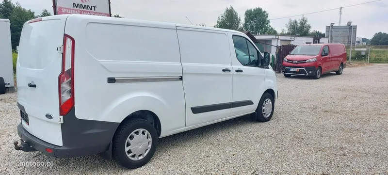 Ford Transit Custom 4