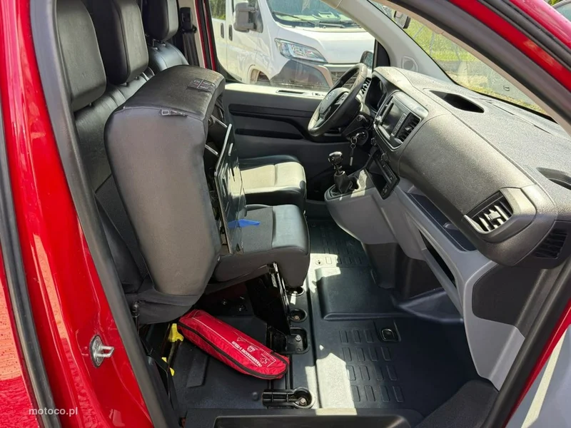 Toyota ProAce 12