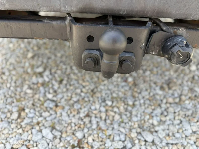 Ford Transit 8