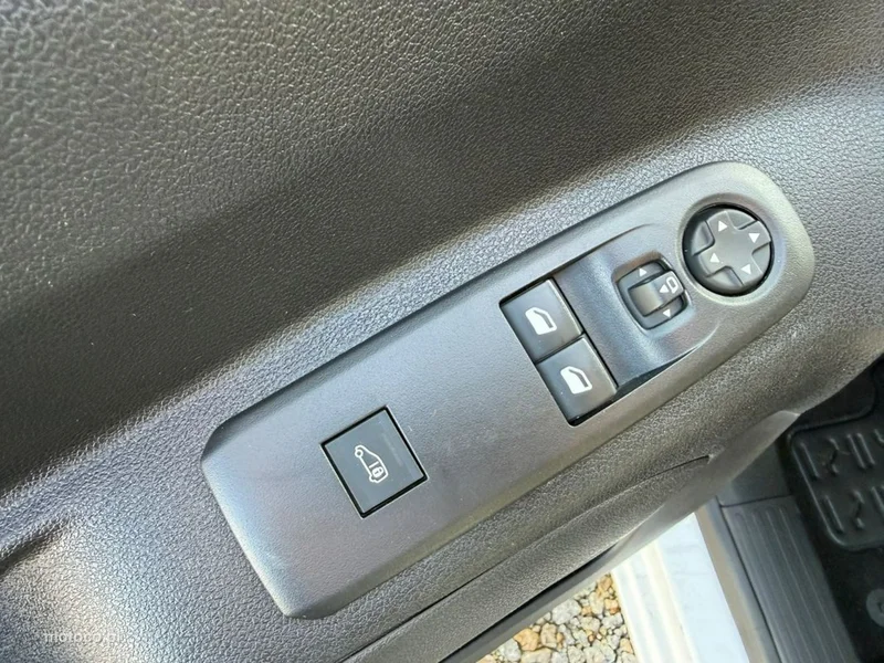 Opel Combo 18