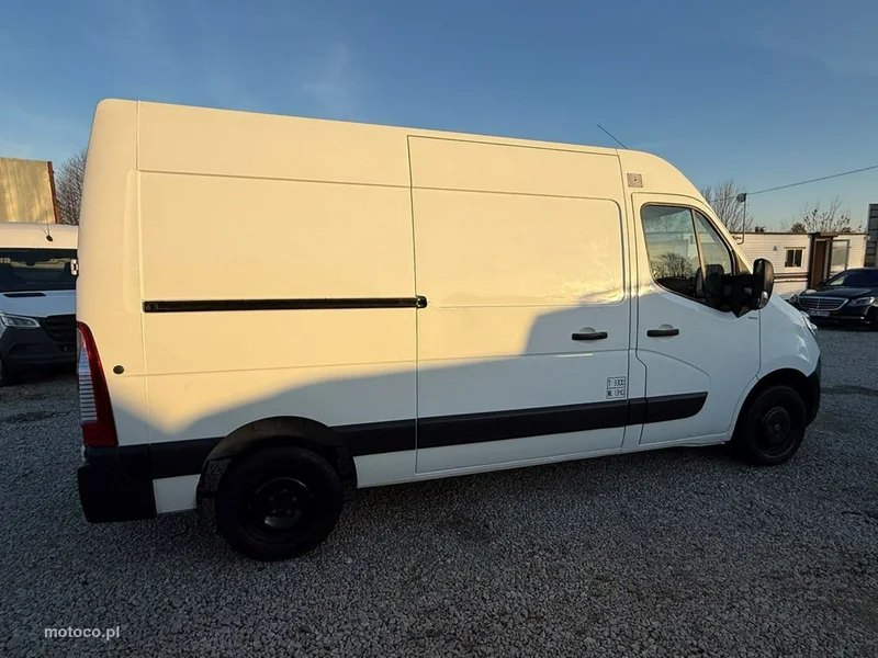 Renault Master 4