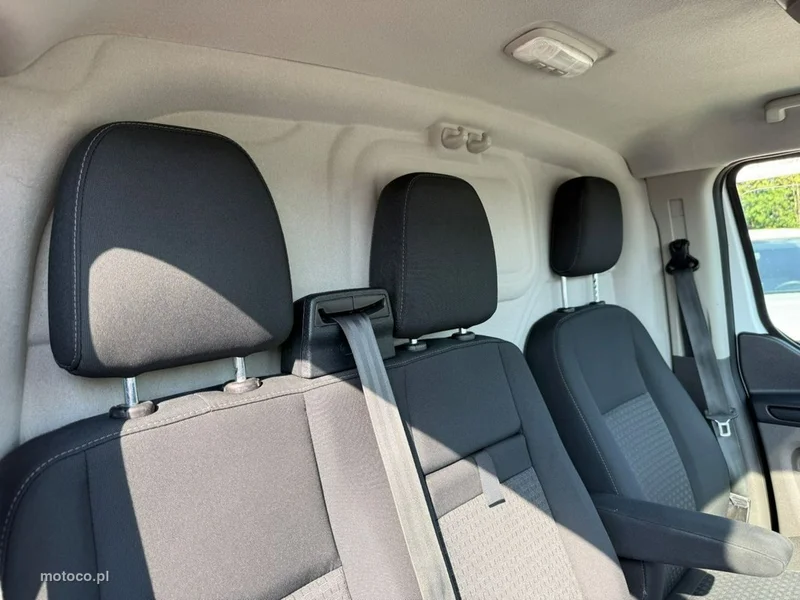 Ford Transit Custom 16