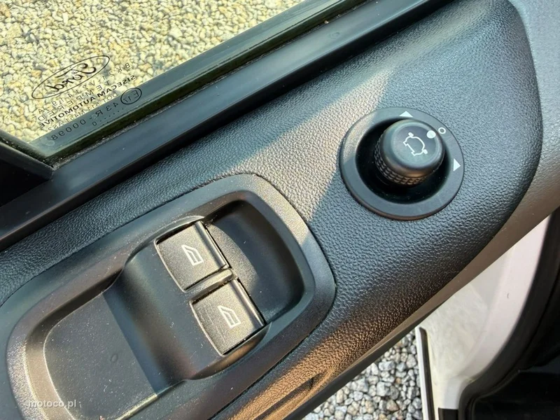 Ford Transit Custom 21