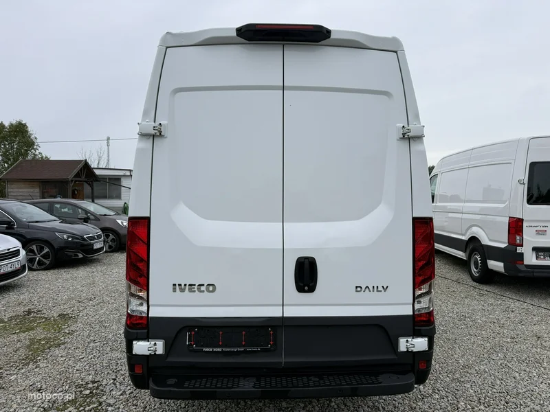 Iveco Daily 35S16 V 9