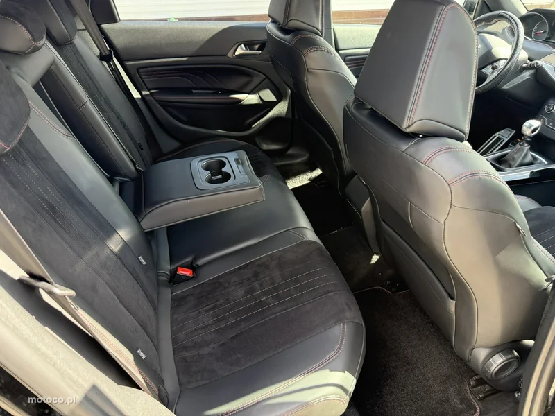 Peugeot 308 SW 13