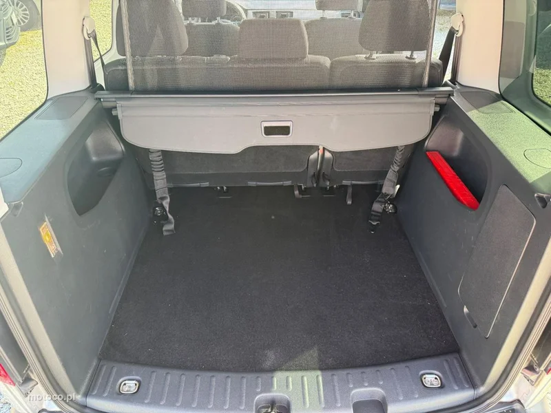 Volkswagen Caddy IV 13