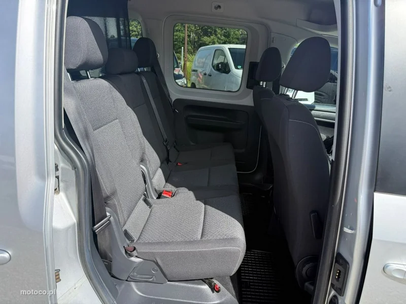 Volkswagen Caddy IV 15