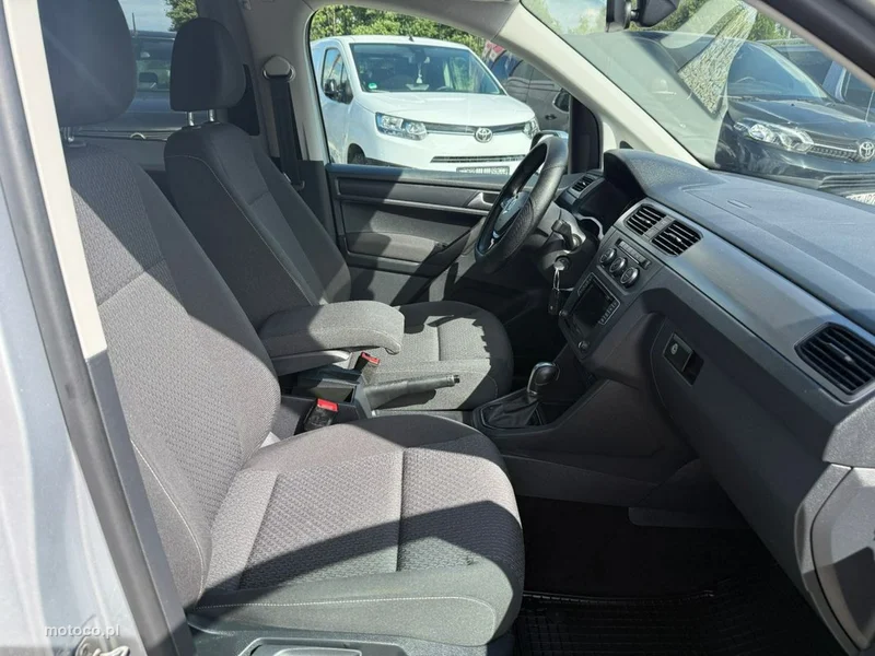 Volkswagen Caddy IV 18
