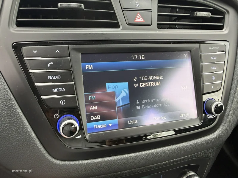 Hyundai i20 30