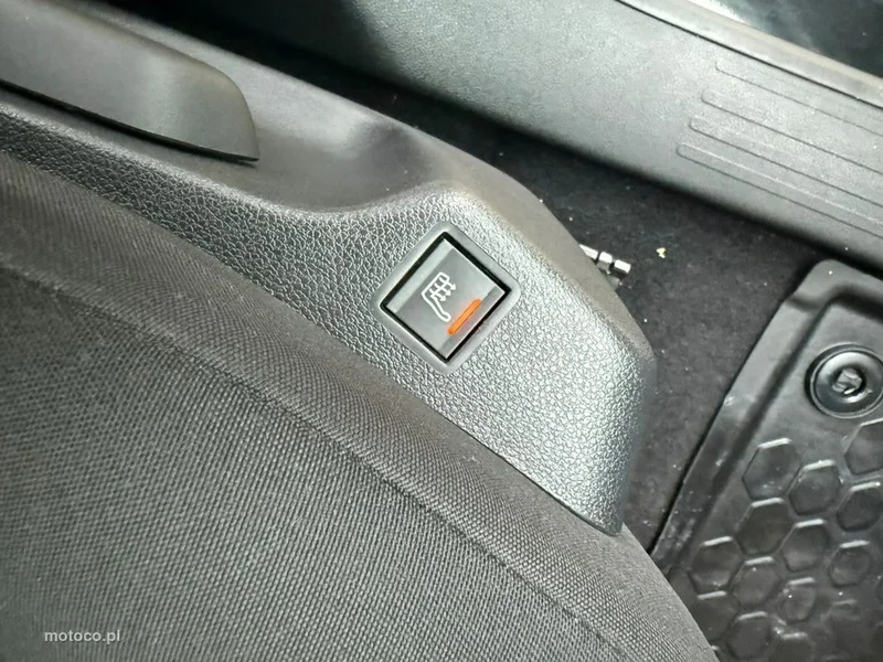 Opel Combo E 20