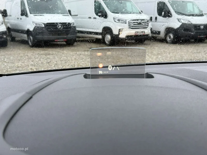 Opel Combo E 26