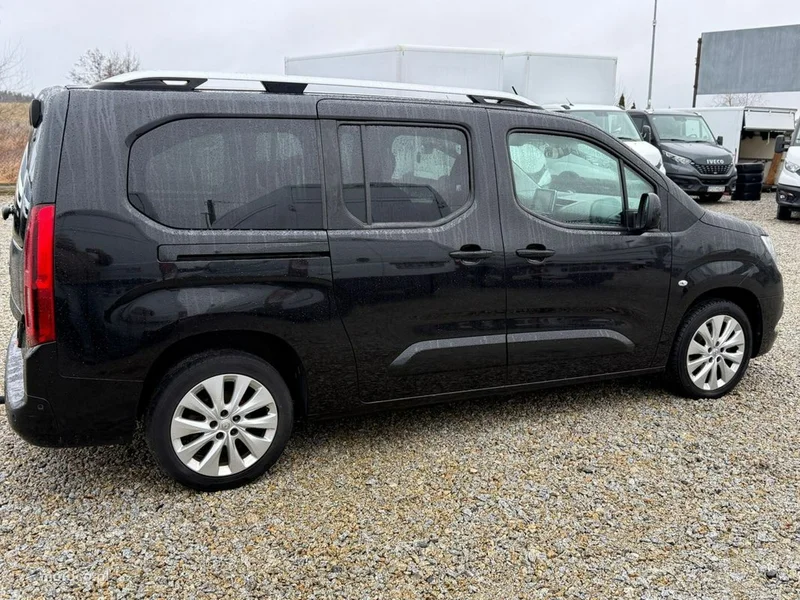 Opel Combo E 5