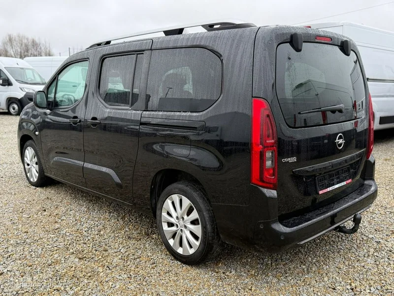 Opel Combo E 6