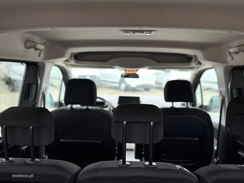 Opel Combo E 10