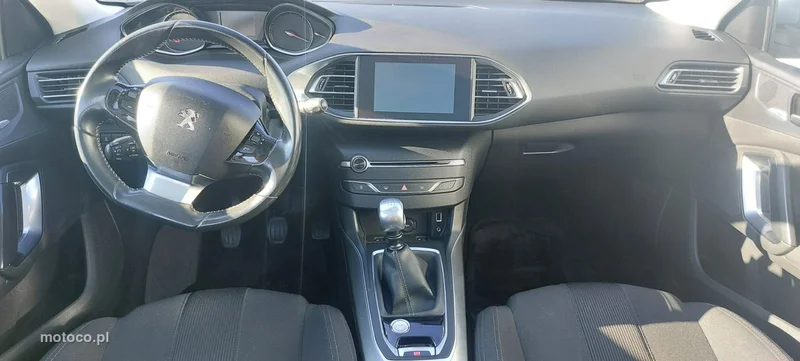 Peugeot 308 SW 12