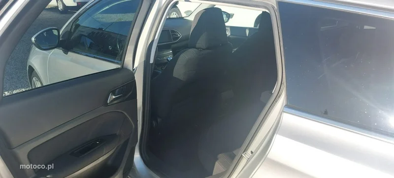 Peugeot 308 SW 10