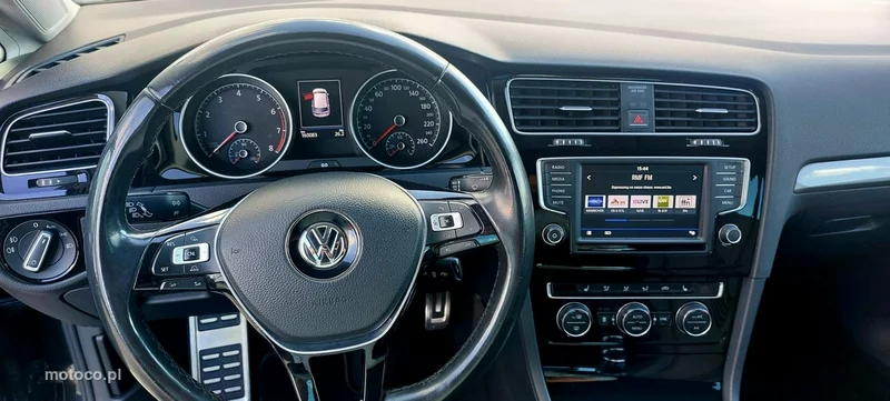 Volkswagen Golf VII 19