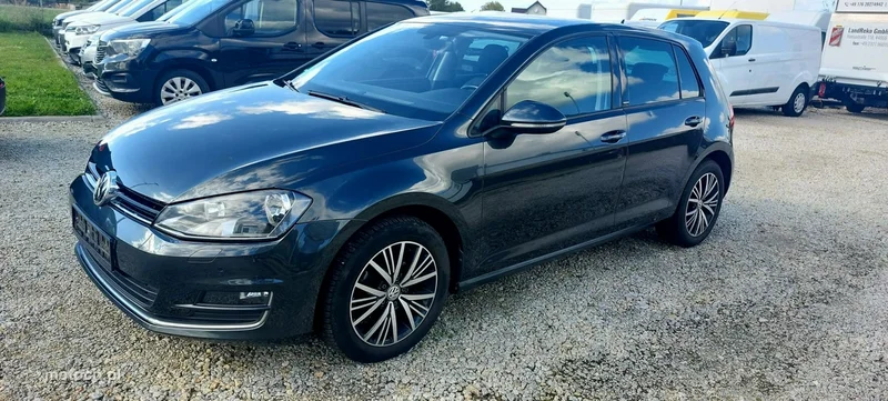 Volkswagen Golf VII 4