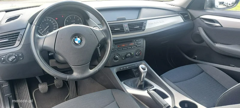 BMW X1 E84 13