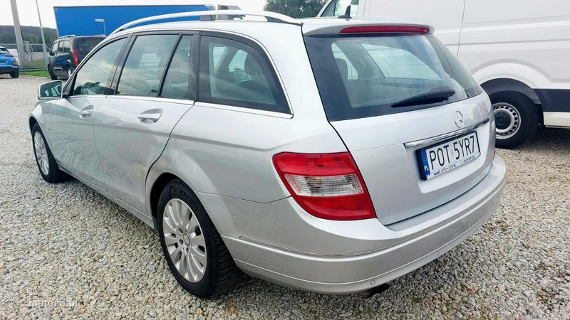 Mercedes-Benz Klasa C W204 C 180 7