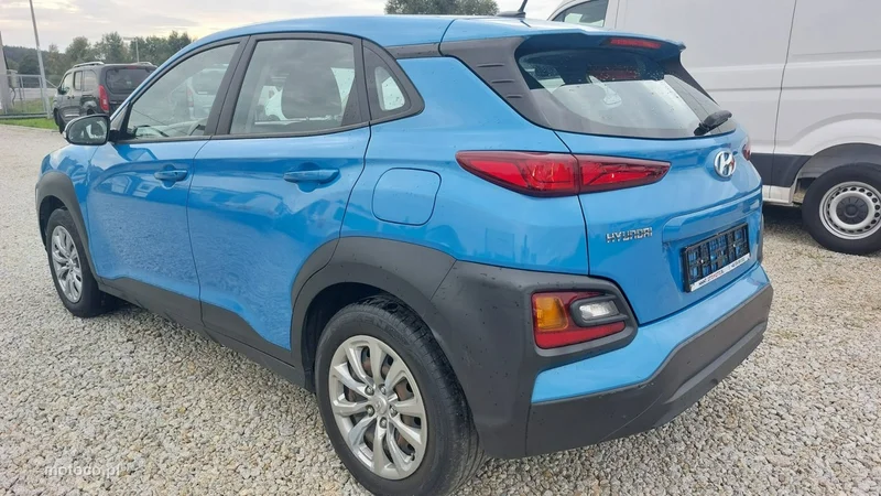 Hyundai KONA 4