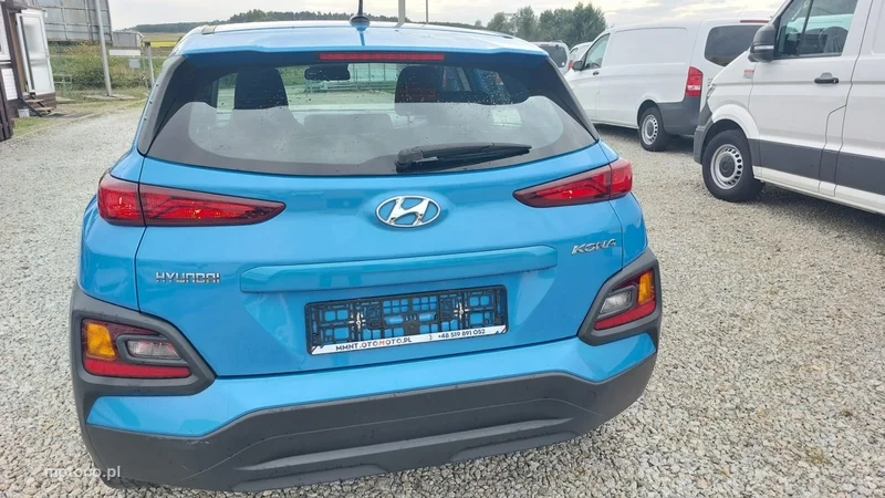 Hyundai KONA 6